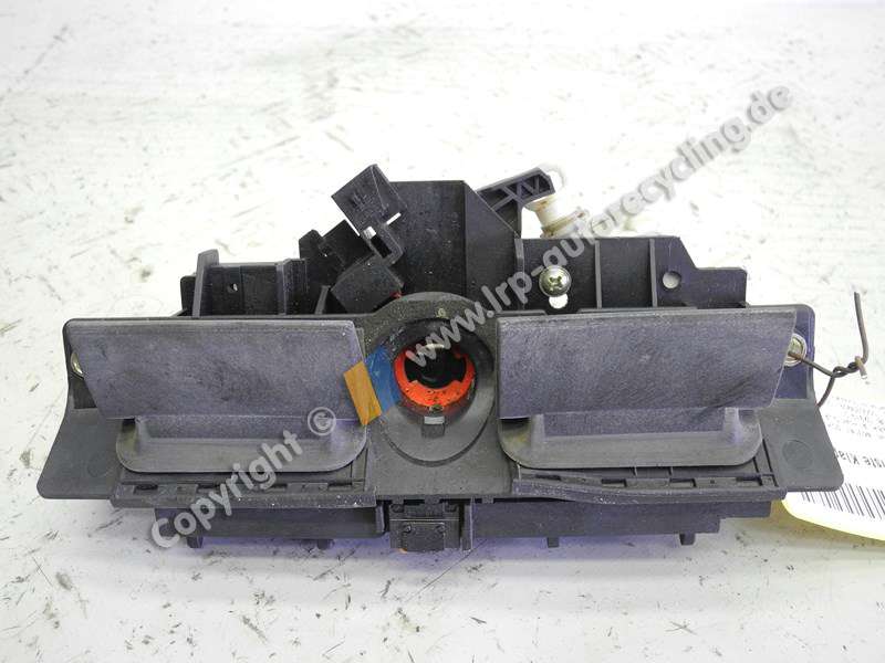 Audi A6 4BH BJ2000 Hecktüröffner Grundplatte und ZV-Stellmotor 4B0827565H/J